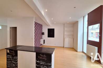 Appartement 4 pièces 235000 €