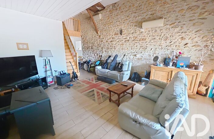 Vente Maison/villa 7 pièces — photo 2