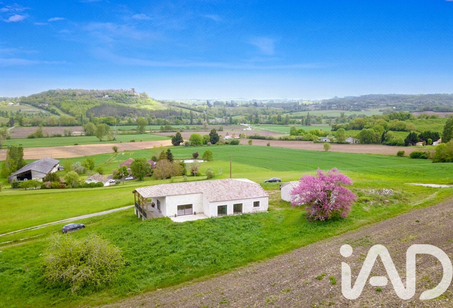 Vente Maison/villa 7 pièces — photo 1