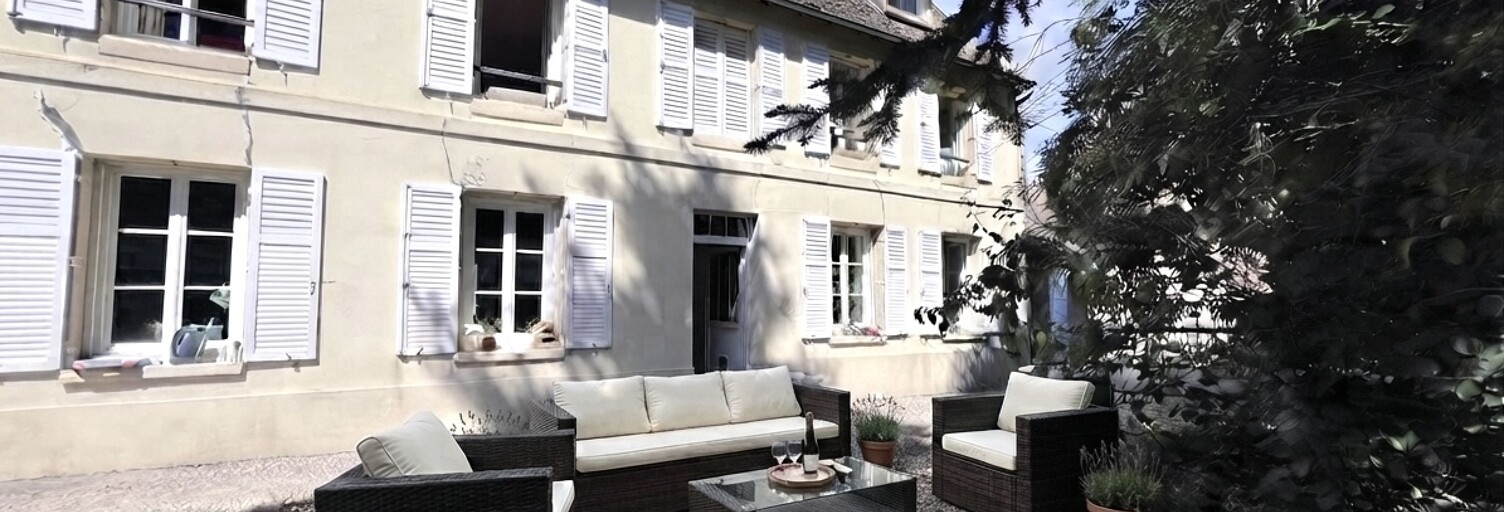 Maison 9 Pièces 211 m² à vendre à Magny-en-Vexin (95420)