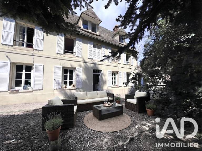 Vente Maison/villa 9 pièces — photo 1