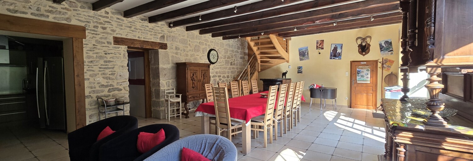 Commerce  267 m² à vendre à Massegros Causses Gorges (48500)