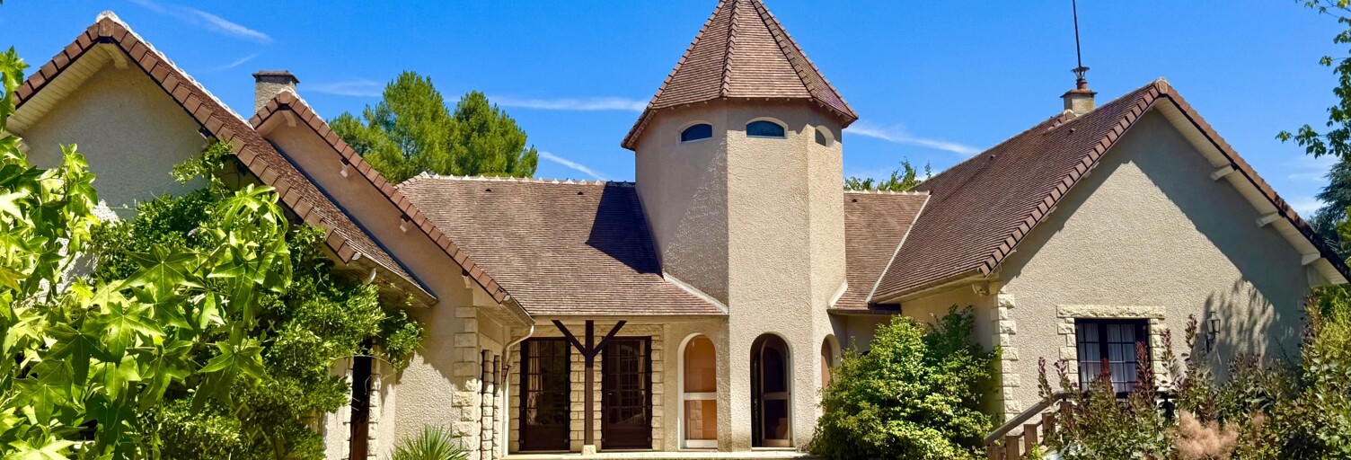 Maison 11 Pièces 280 m² à vendre à Cosne-Cours-sur-Loire (58200)