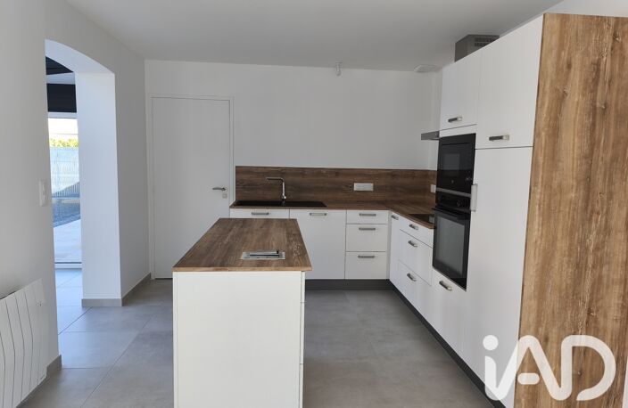 Vente Maison/villa 4 pièces — photo 2