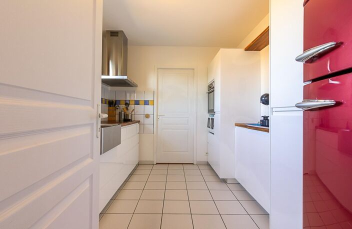 Maison à vendre à Saint-André-de-Cubzac  3 chambres, jardin, garage, proche centre-ville et gare — photo 5