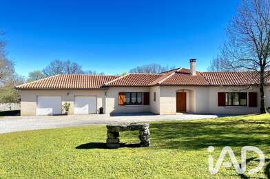 Maison 8 pièces 399000 €
