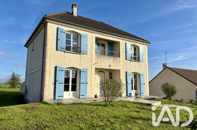 Maison 6 pièces 275000 €
