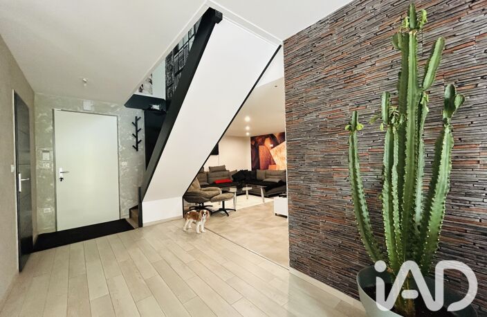 Vente Maison/villa 7 pièces — photo 2