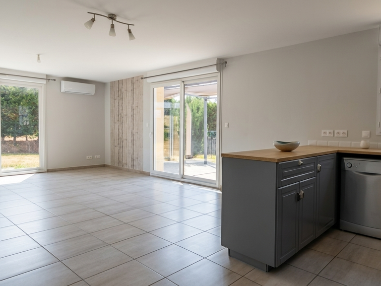 Vente Maison/villa 4 pièces — photo 1