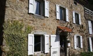 Maison 8 Pièces 263 m² à vendre à Saint-Pierre-sur-Doux (07520)