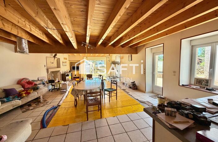 PAVILLON 4 CHAMBRES + BUREAU AVEC JARDIN, DOUBLE GARAGE ET PISCINE A LA CRECHE ! — photo 3