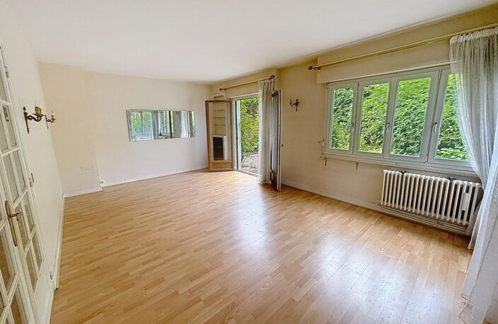 MAISON FAMILIALE AVEC GRAND JARDIN ET SOUS-SOL TOTAL — photo 4
