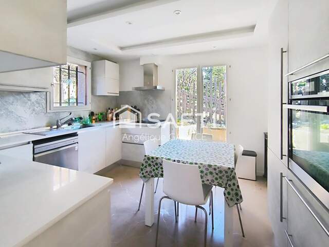 Maison 167m2 et garage 54m2- Briançon — photo du bien