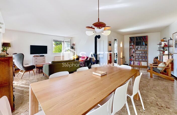 Maison d'architecte spacieuse et lumineuse — photo 5