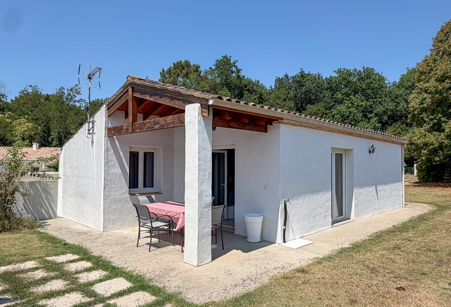 LA DÉCONNECTÉE — photo 1