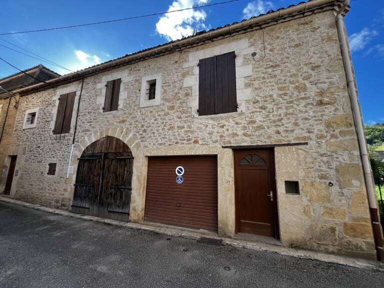 Maison en pierre de 8 pièces principales — photo 1
