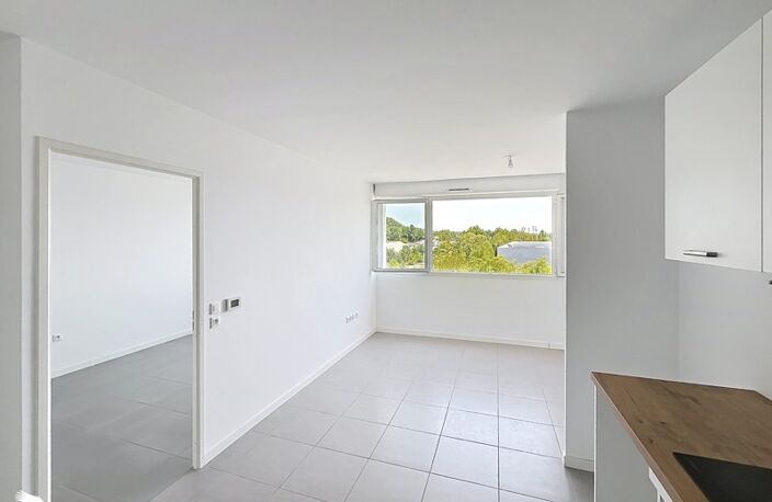 Vente appartement 2 pièces 40 m² Floirac (33270) — photo 2