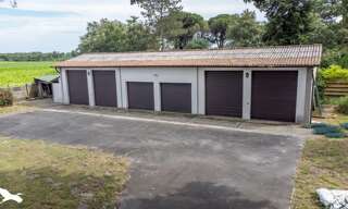 Immeuble   m² à vendre à Magescq (40140)
