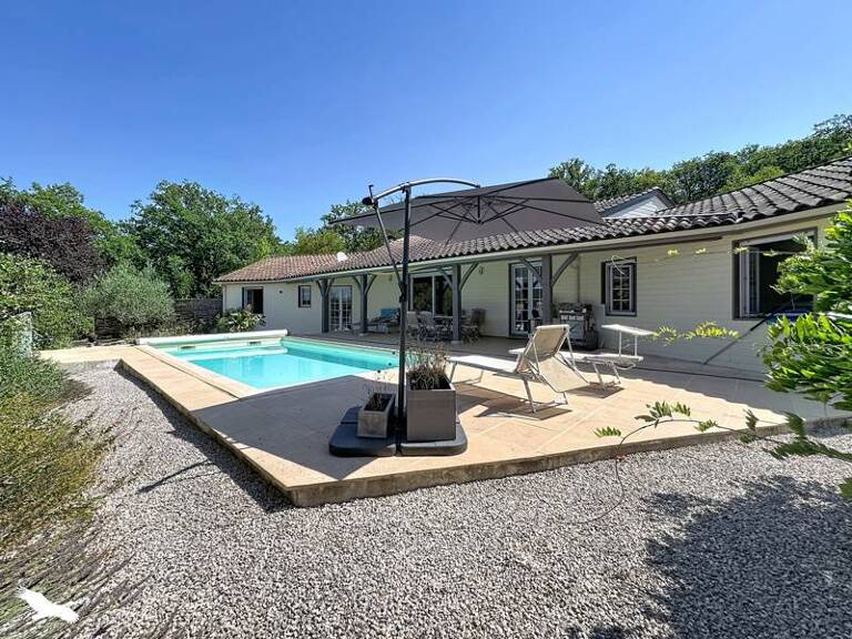 Villa de 7 pièces principales — photo 1