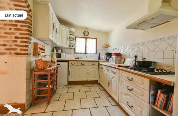 Maison en pierre de 6 pièces principales — photo 2
