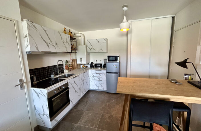Appartement T2 récent avec terrasse de 16 m2 à Sainte-Foy-lè — photo 3