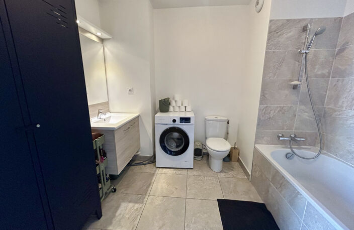 Appartement T2 récent avec terrasse de 16 m2 à Sainte-Foy-lè — photo 5