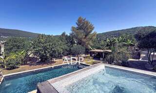 Maison 8 Pièces 227 m² à vendre à Grasse (06520)