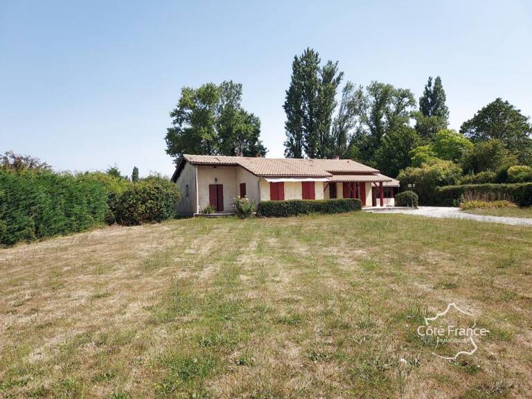 Maison 4 chambres et piscine sur grand terrain constructible — photo 1