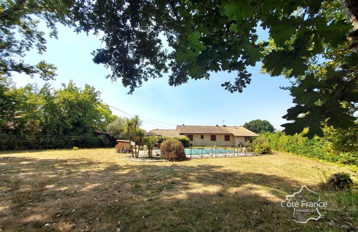 Maison 4 chambres et piscine sur grand terrain constructible — photo 3