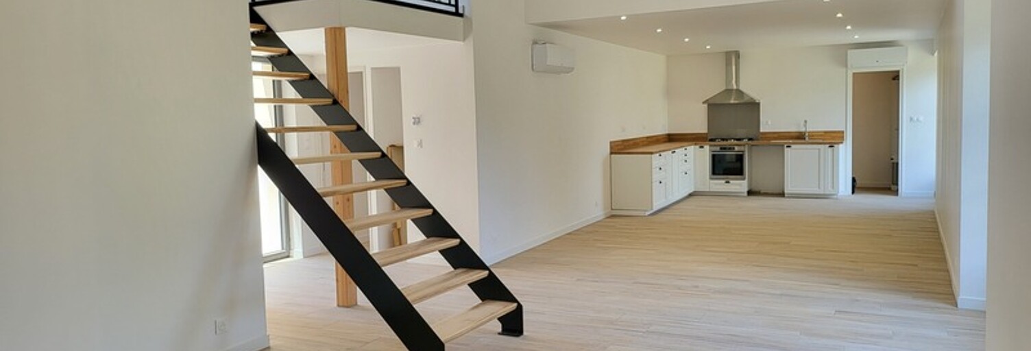 Maison 5 Pièces 135 m² à louer à Espirat (63160)