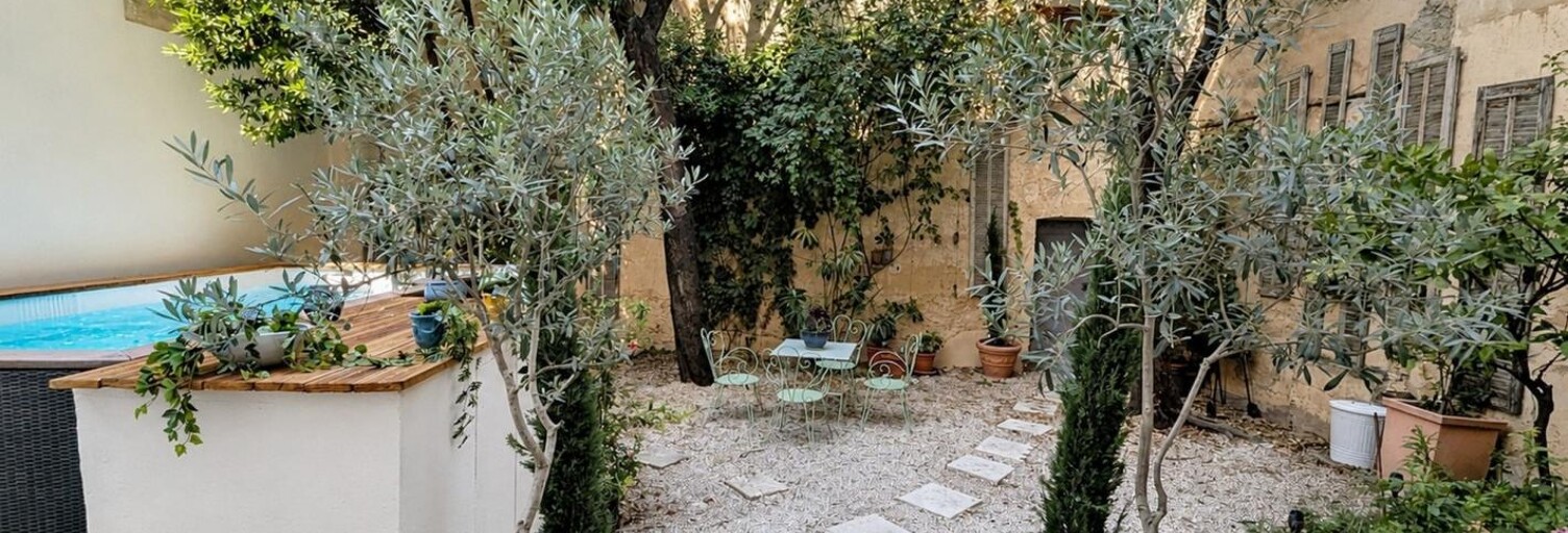 Maison 10 Pièces 247 m² à vendre à Salon-de-Provence (13300)