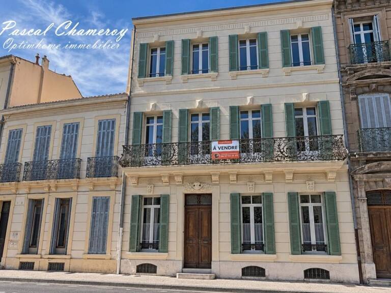 SALON-DE-PROVENCE (13) | Cœur de ville : maison de caractère de 10 pièces, 7 chambres avec jardin et piscine chauffée — photo 1