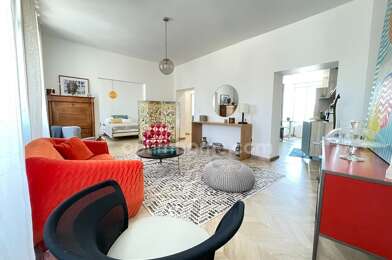 Appartement 3 pièces 220920 €