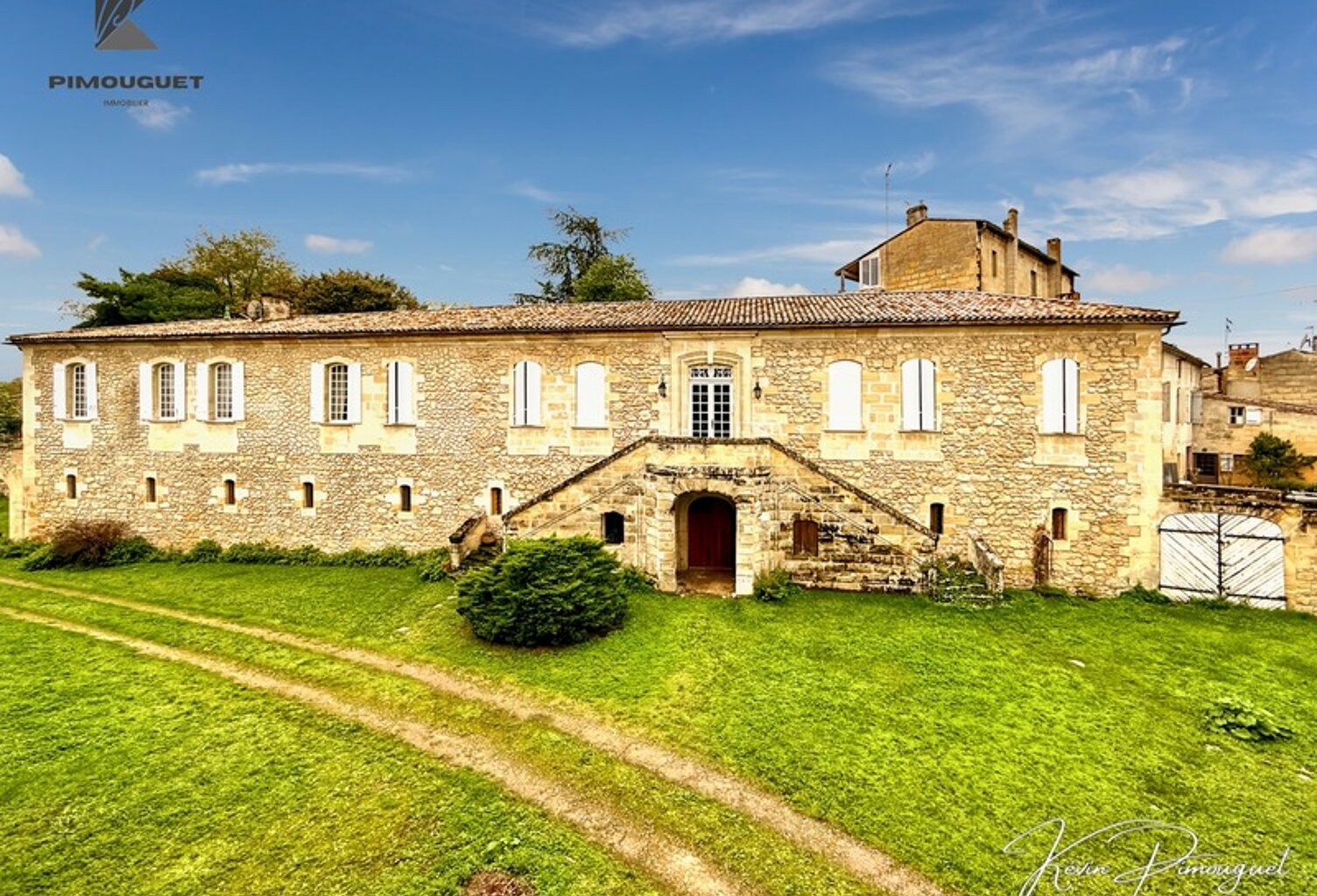 Propriété d’Exception en Bord de Dordogne — photo 1
