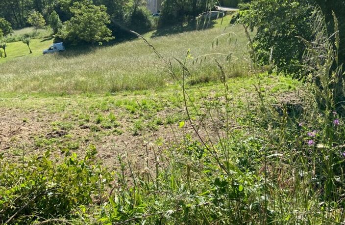 Ruelle. Terrain  2858 m² avec CU — photo 4