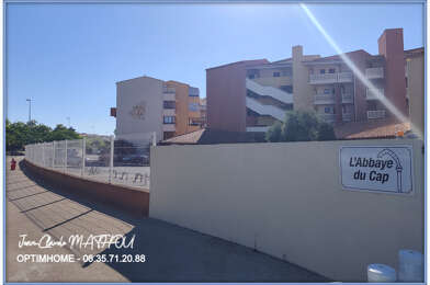 Garage  23000 €
