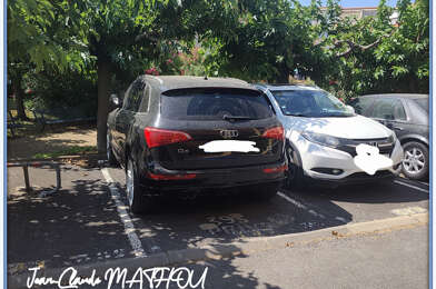 Garage  23000 €