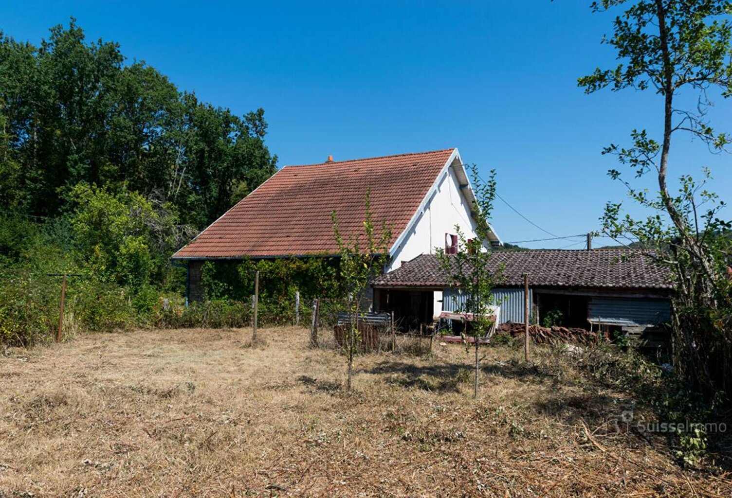 Maison à rénover avec beau potentiel sur terrain de plus de 8 ares — photo 1