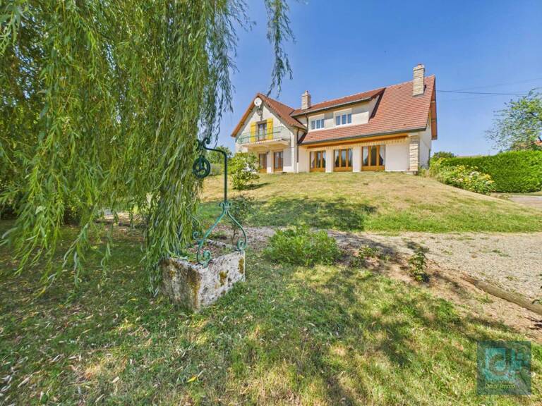 En exclusivité, élégance et caractère pour cette maison familial — photo 1