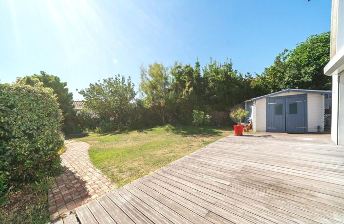 Quartier Port de La Teste – Maison familiale avec dépendance T2 et jardin intimiste — photo 3