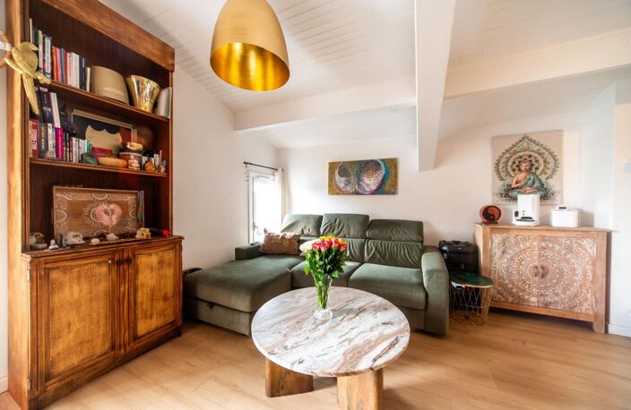 Appartement À Vendre - T4 avec terrasse, grand garage et fort potentiel d'évolution — photo 4