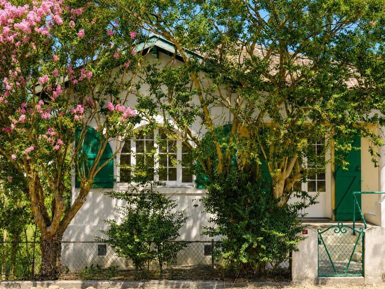   Le charme de l'ancien, le confort d'une rénovation contemporaine ! — photo 1