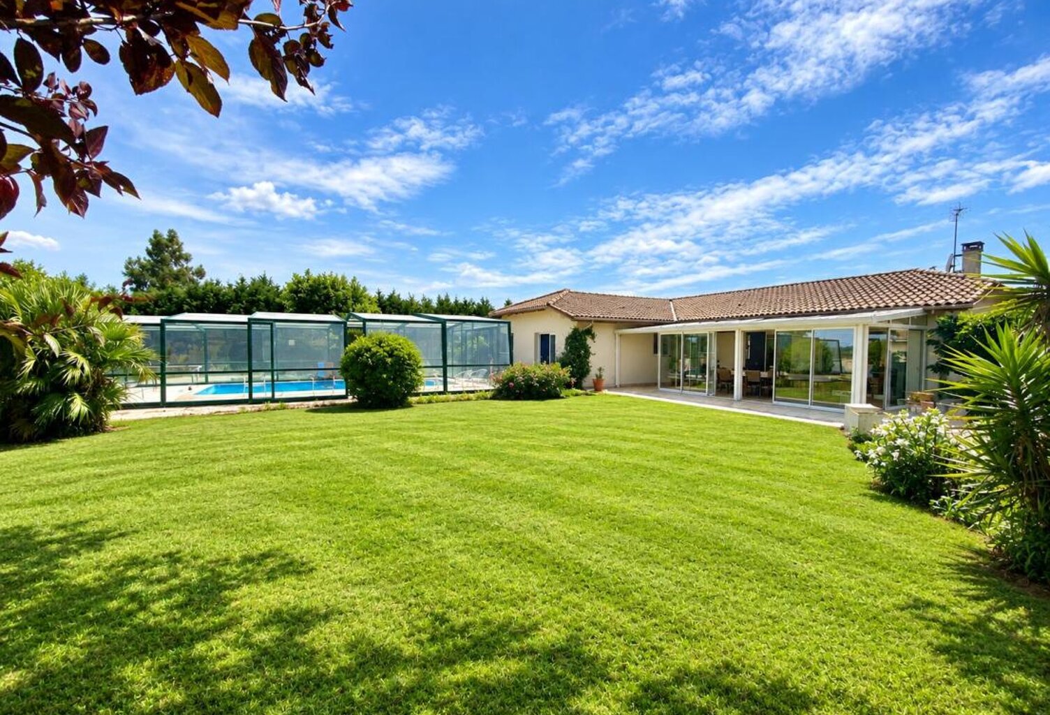 Maison À Vendre avec piscine et garage 100 m2 — photo 1