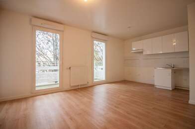 Appartement 2 pièces 898 €