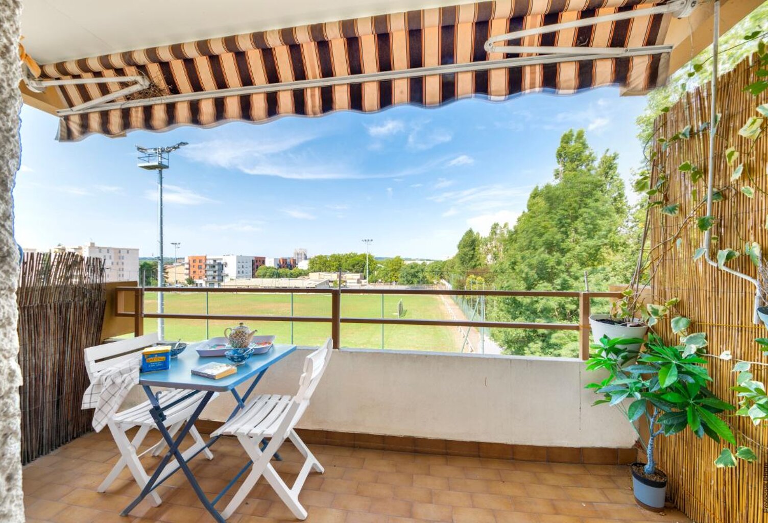 Toulouse l'Ormeau appartement 5 pièces rénové avec balcon ascenseur parking et cave — photo 1