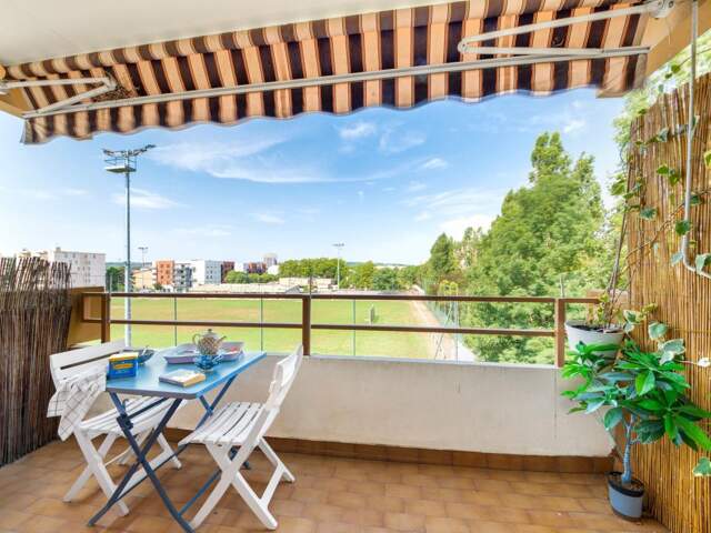 Toulouse l'Ormeau appartement 5 pièces rénové avec balcon ascenseur parking et cave — photo du bien
