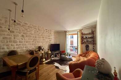 Appartement 3 pièces 2400 €