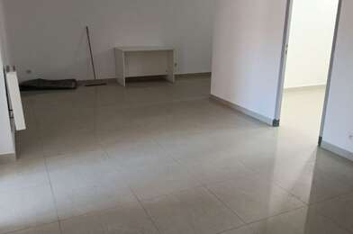 Appartement 4 pièces 930 €
