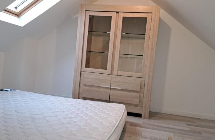 Maison de 100m2 à louer sur Saint-Julien-en-Genevois — photo 5
