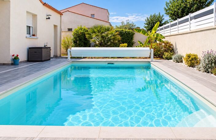 ROYAN – EXCLUSIVITÉ – CHARMANTE MAISON DE PLAIN-PIED AVEC PISCINE — photo 4